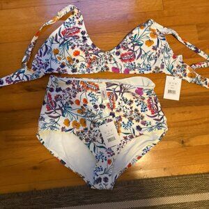 Andie Mila Bikini Top & Super High Waist Bottoms in Botanical Floral